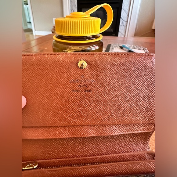 Louis Vuitton Monogram Porte-Monnaie Tresor Wallet - Picture 9 of 14